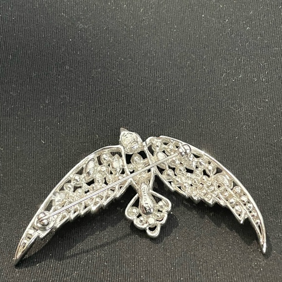 Bird In Flight Brooch - Picture 4 of 6